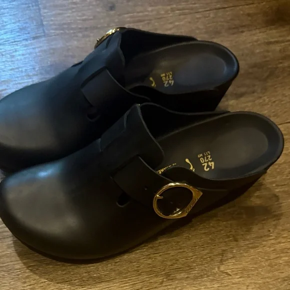 SOLD 
Birkenstock Papillio Women's Black Clogs - Picture 8 of 9